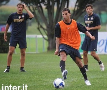 Crespo is perplexed by Quaresma