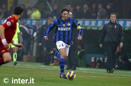 Javier Zanetti, bringing home the point against Roma
