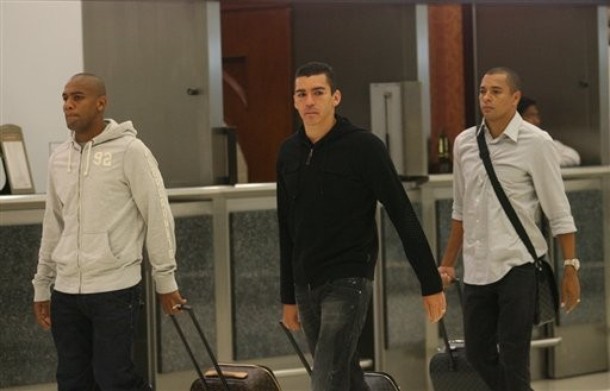 Maicon and Lucio in Qatar for Brazil England friendly