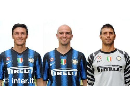 New Home kit 2010-11
