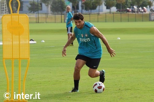 Burdisso still with the team